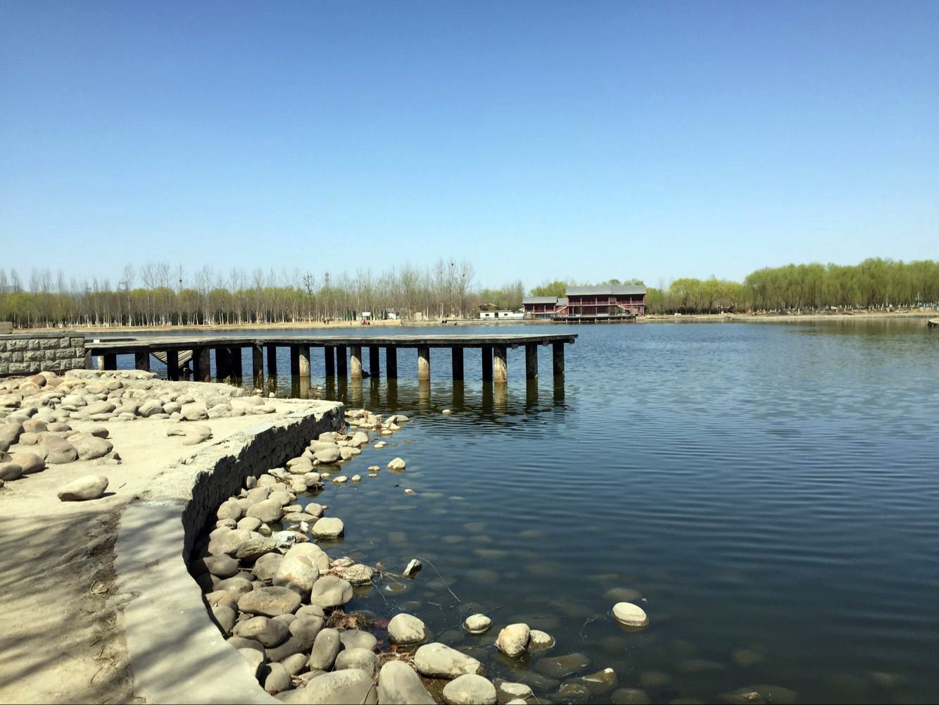 水岸聆風   清麗攝于秀水公園